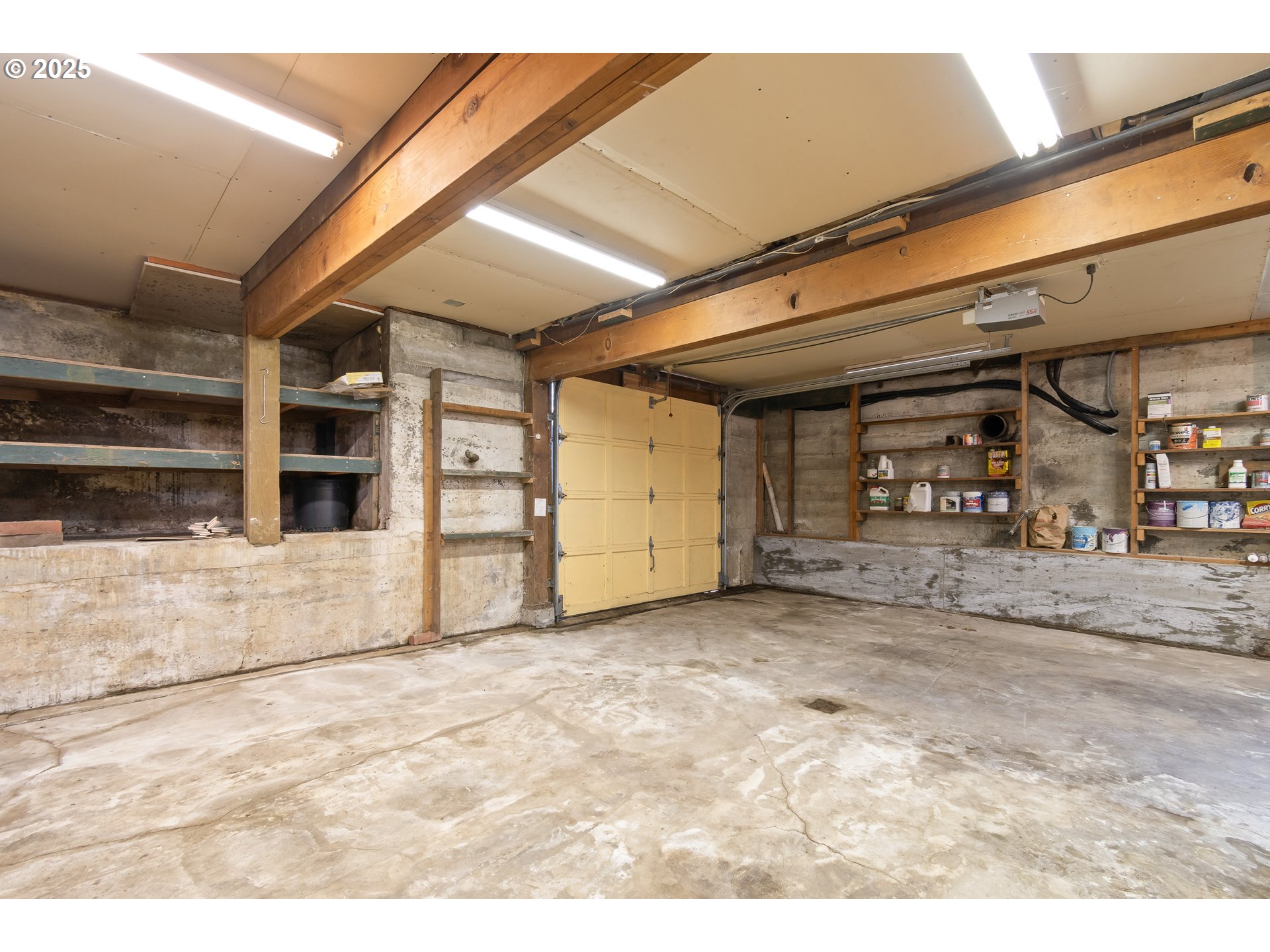 2033 East 19th Avenue Eugene, OR 97403 - Photo 32 of 45