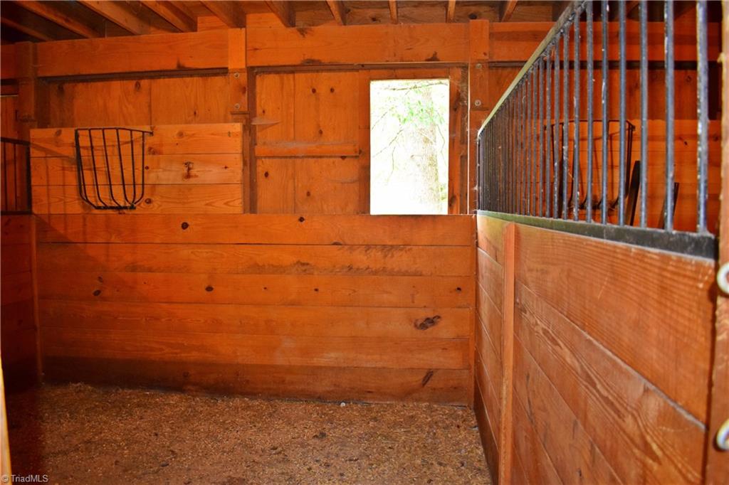 312 Spur Road Greensboro, NC 27406 - Photo 26 of 30 Gallery Image 26