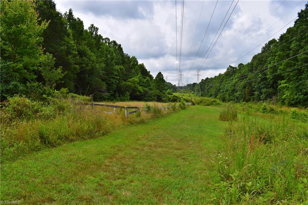 312 Spur Road Greensboro, NC 27406 - Photo 30 of 30 Gallery Image 30