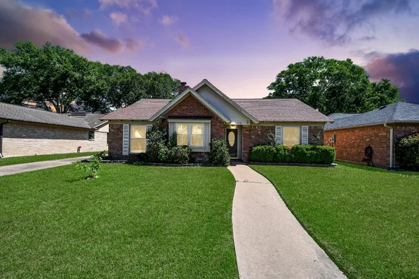 $200,000 | 1115 Western Springs Drive, Katy, TX 77450