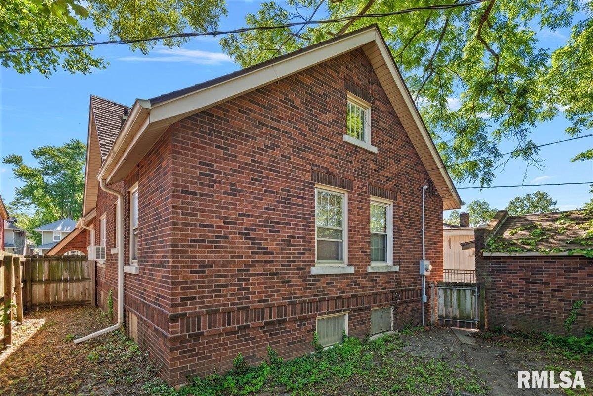 1907 South 5th Street Springfield, IL 62703 - Photo 23 of 24