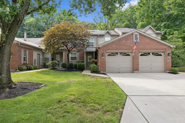 $229,900 | 1725 Emerald Glade Lane, Cincinnati, OH 45255