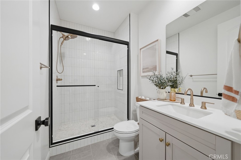 39451 Verbena Way Temecula, CA 92591 - Photo 21 of 55 Downstairs Bathroom