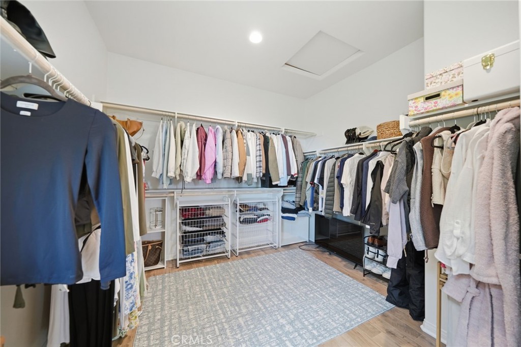 39451 Verbena Way Temecula, CA 92591 - Photo 32 of 55 Master Closet