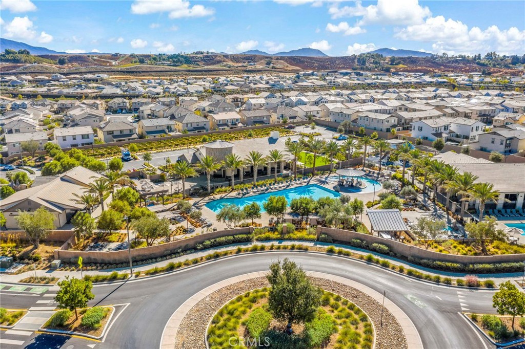 39451 Verbena Way Temecula, CA 92591 - Photo 45 of 55 Somersbend Community Center