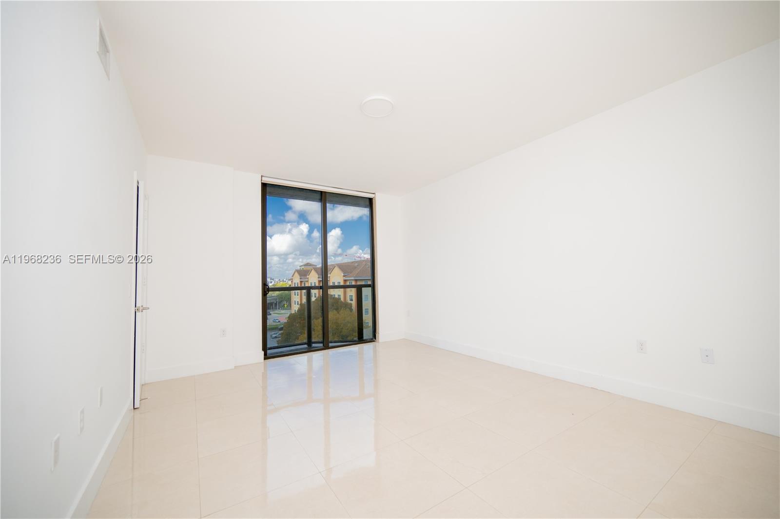 201 Southwest 17th Road, Unit 701 Miami, FL 33129 - Photo 14 of 31
