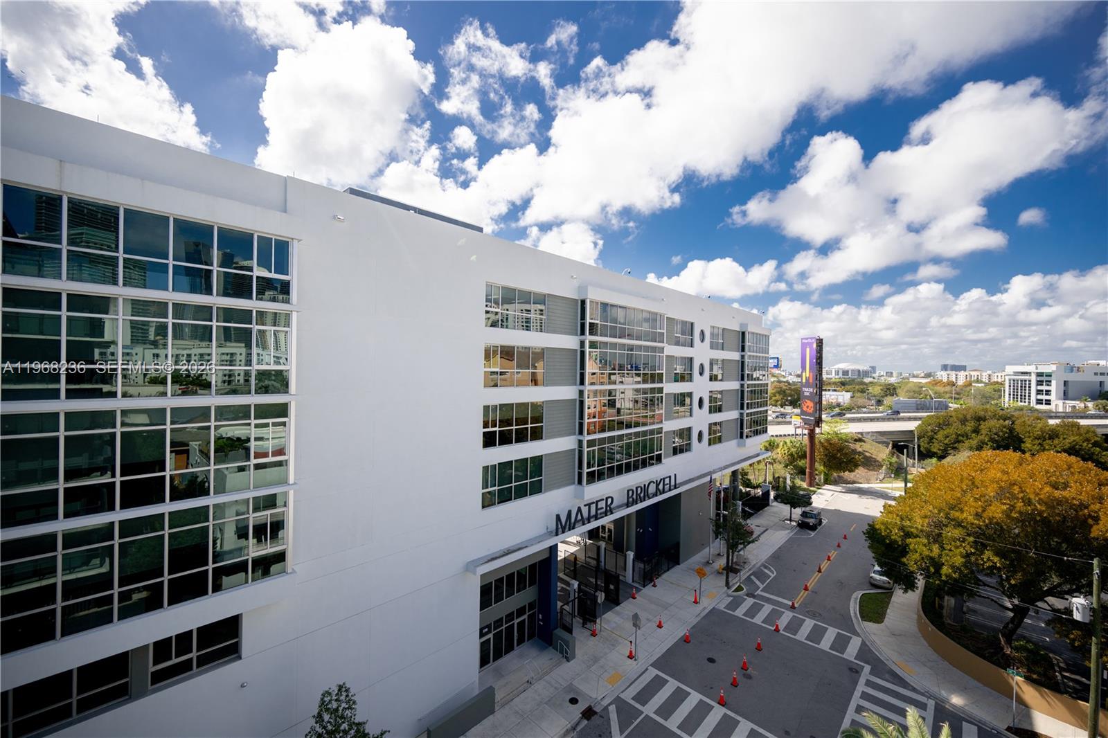 201 Southwest 17th Road, Unit 701 Miami, FL 33129 - Photo 24 of 31