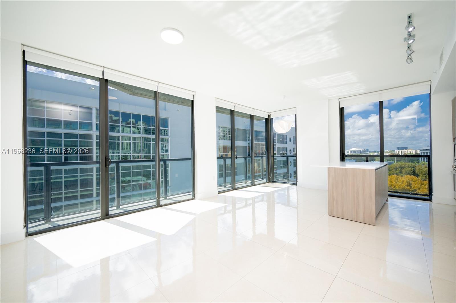 201 Southwest 17th Road, Unit 701 Miami, FL 33129 - Photo 4 of 31