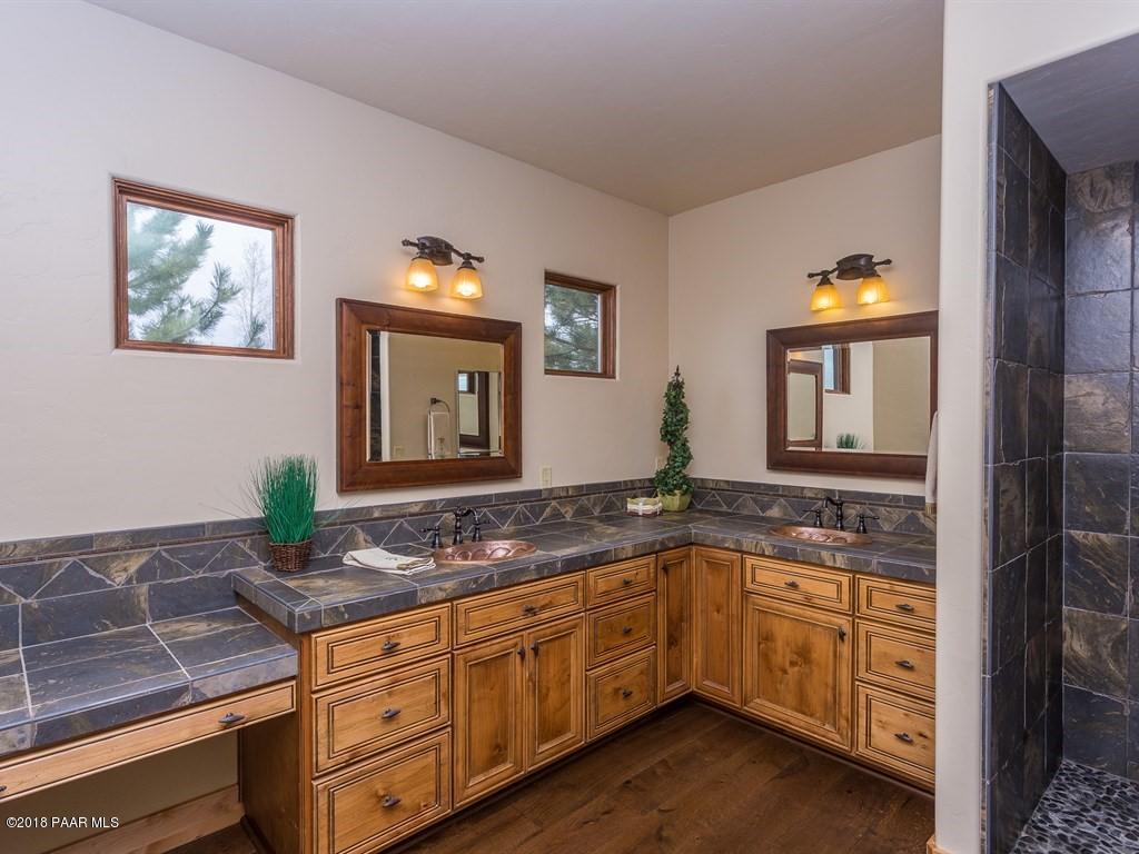 9040 North American Ranch Road Prescott, AZ 86305 - Photo 16 of 59 Master Bathroom