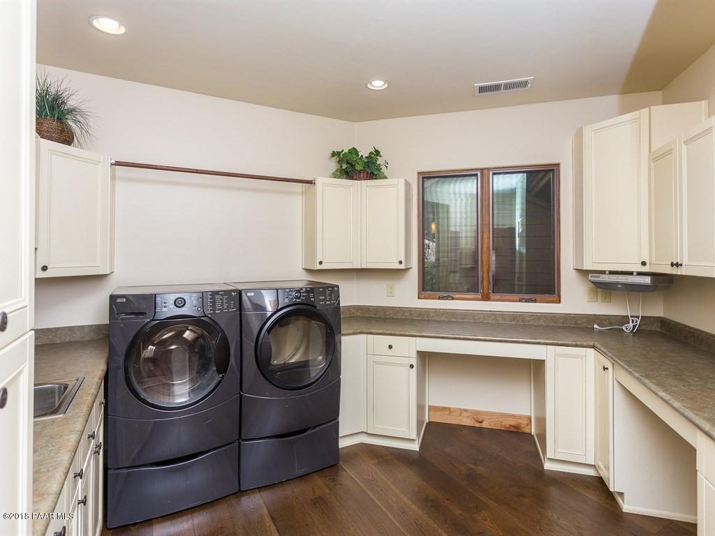 9040 North American Ranch Road Prescott, AZ 86305 - Photo 24 of 59 Laundry Room