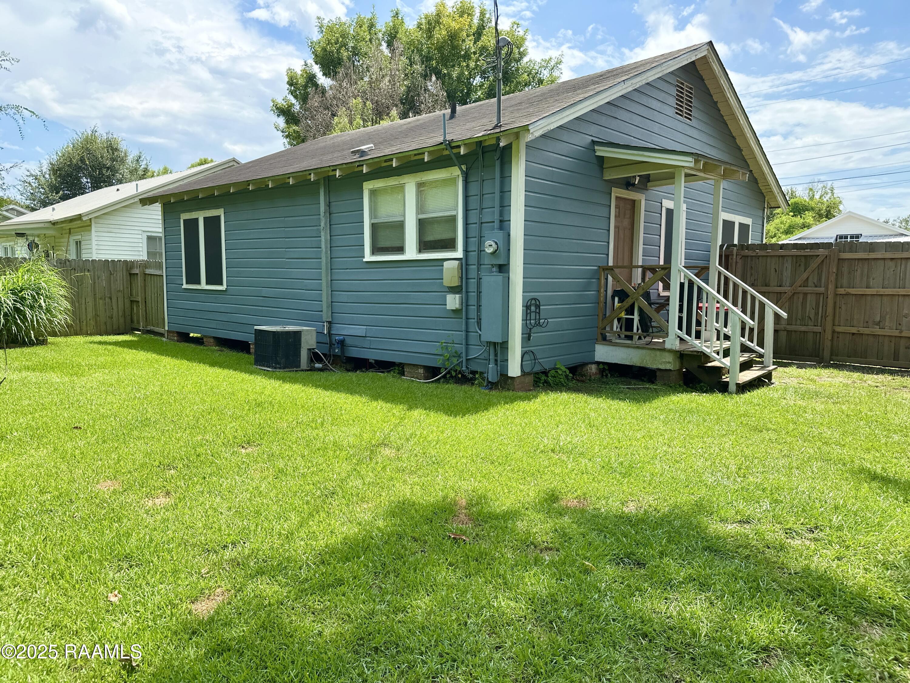 920 St Patrick Street Lafayette, LA 70506 - Photo 13 of 16 Rear Elevation -Side