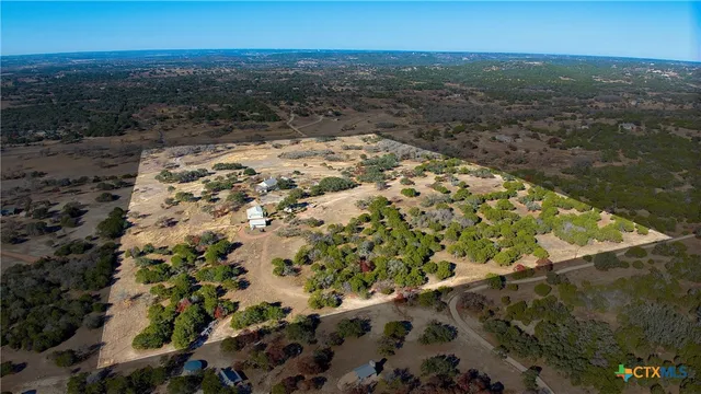 $2,375,000 | 521 Bluff Creek Road North, Center Point, TX 78010