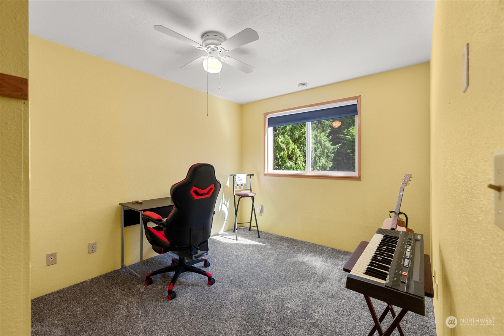 107 Peterson Road Chehalis, WA 98532 - Photo 30 of 35 a view of workspace with a window