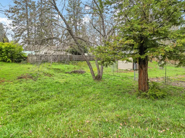 $389,000 | 401 Mountain View Street, Weaverville, CA 96093