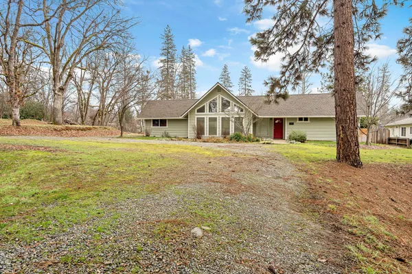 $370,000 | 401 Mountain View Street, Weaverville, CA 96093