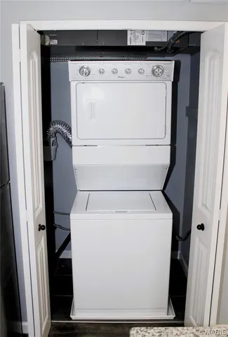 $105,000 | 3106 Carnaby Lane, Unit C, Bridgeton, MO 63044