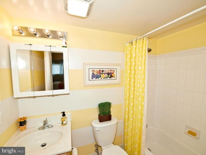 2760 Naylor Road Southeast, Unit 104 Washington, DC 20020 - Photo 10 of 16 Bath #1