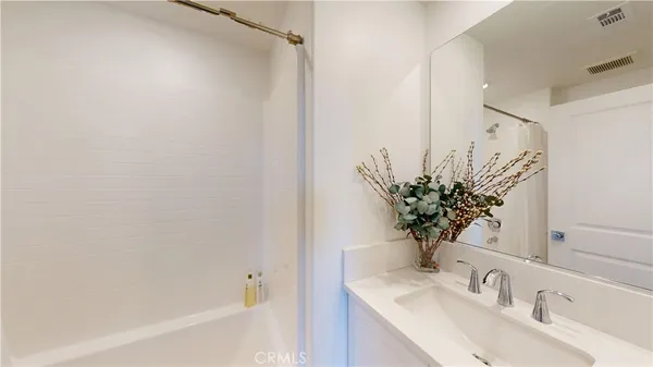 $779,000 | 2221 Bluegrass Way, Rancho Mission Viejo, CA 92694