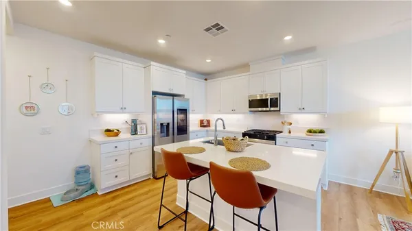 $779,000 | 2221 Bluegrass Way, Rancho Mission Viejo, CA 92694