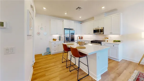 $779,000 | 2221 Bluegrass Way, Rancho Mission Viejo, CA 92694