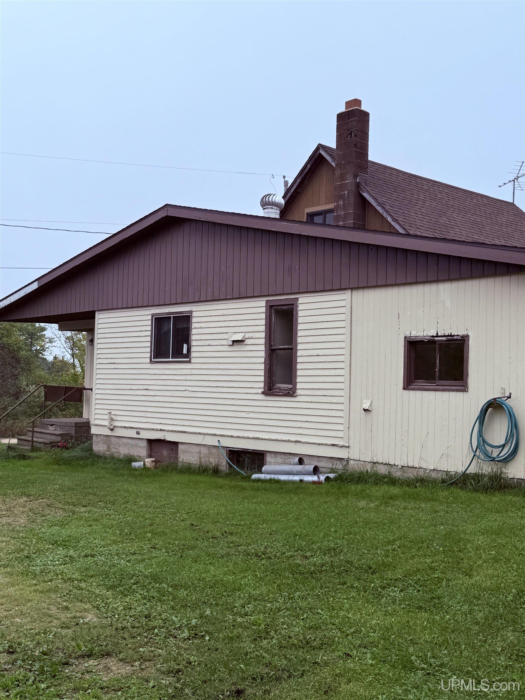 5823 Hallstrom Road Skandia, MI 49885 - Photo 20 of 50
