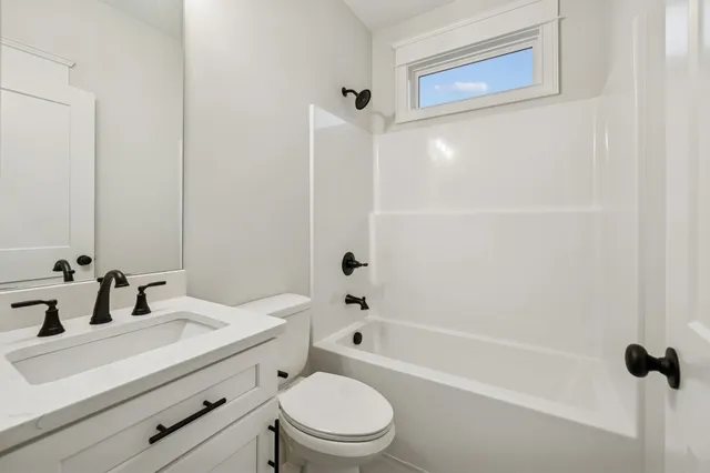 $499,900 | 119 Casey Street, Brush Creek, TN 38547