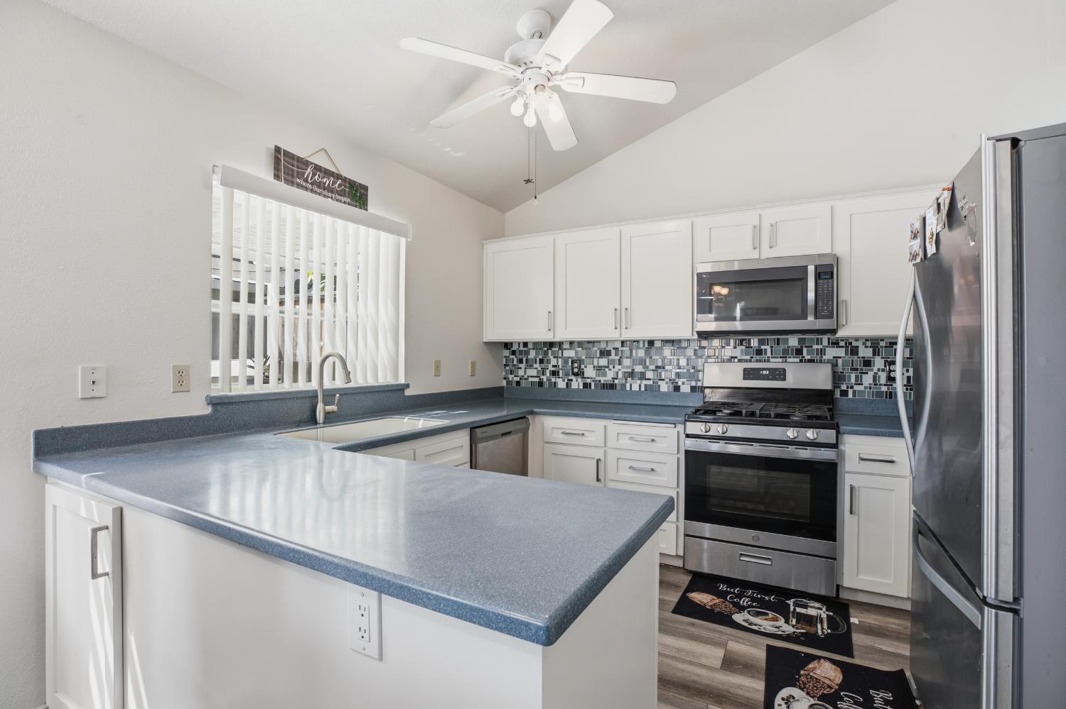 2828 Field Stone Street Modesto, CA 95355 - Photo 8 of 30