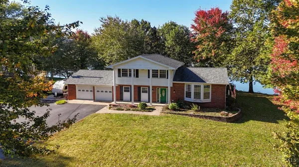 $450,000 | 7702 Us Rt 52, Ripley, OH 45167
