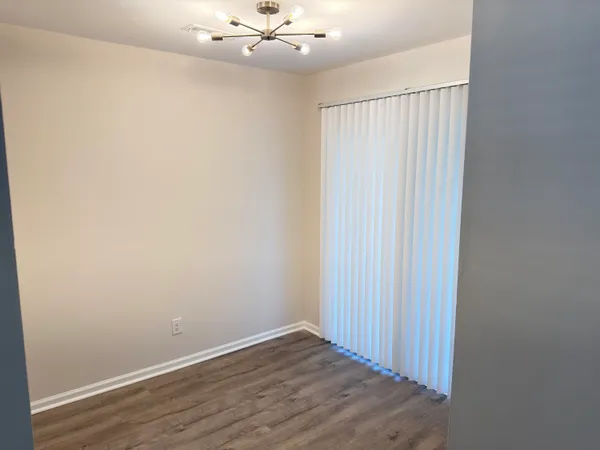 $1,825 | 186 Dorchester Manor Boulevard, Unit A, North Charleston, SC 29420