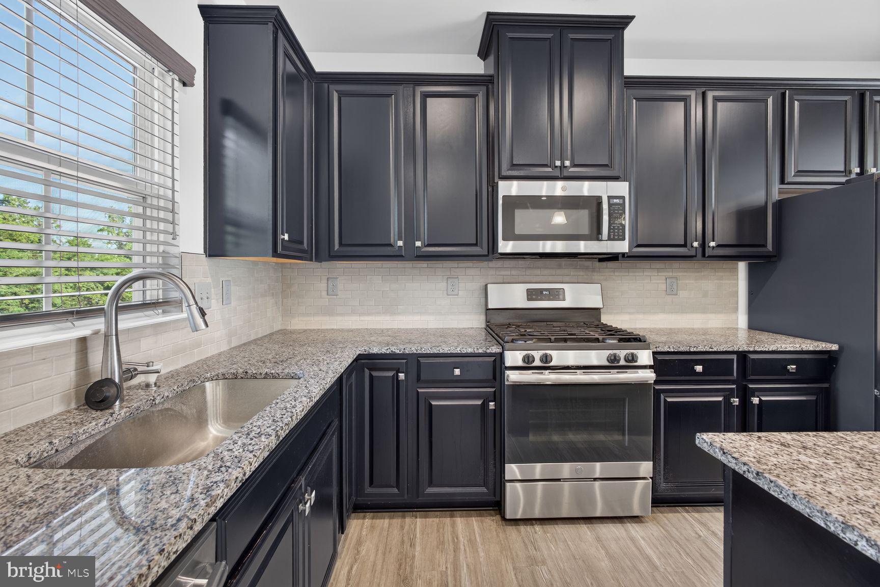 2926 Shaws Road Edgemere, MD 21219 - Photo 11 of 20 Food Work Space-Prep/Clean and Cook