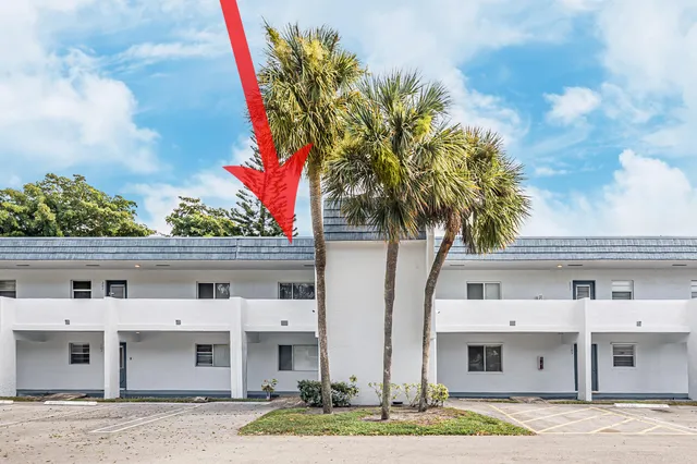 $1,950 | 2700 Casita Way, Unit 204, Delray Beach, FL 33445
