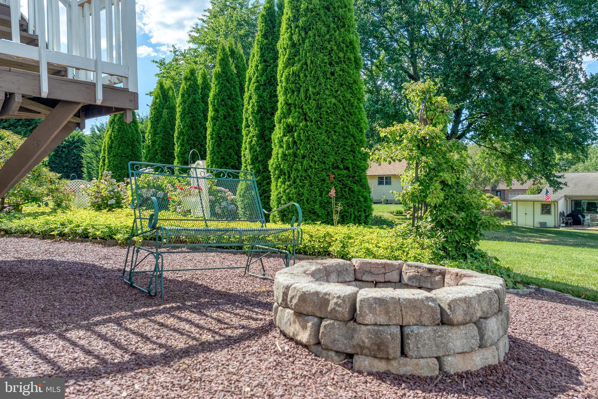 7 Thomas Road Lancaster, PA 17602 - Photo 54 of 65 Firepit