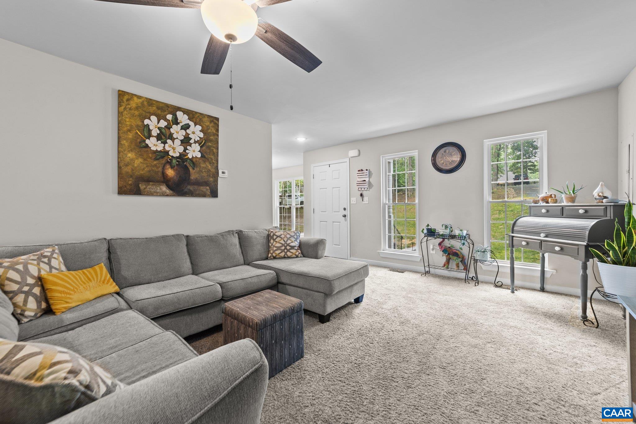 39 Amethyst Road Palmyra, VA 22963 - Photo 3 of 42 a living room with furniture and a large window