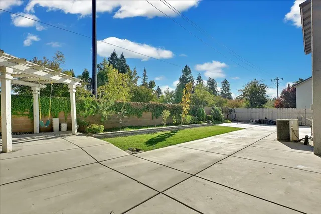 $559,500 | 2277 Hamstead Lane, Yuba City, CA 95991