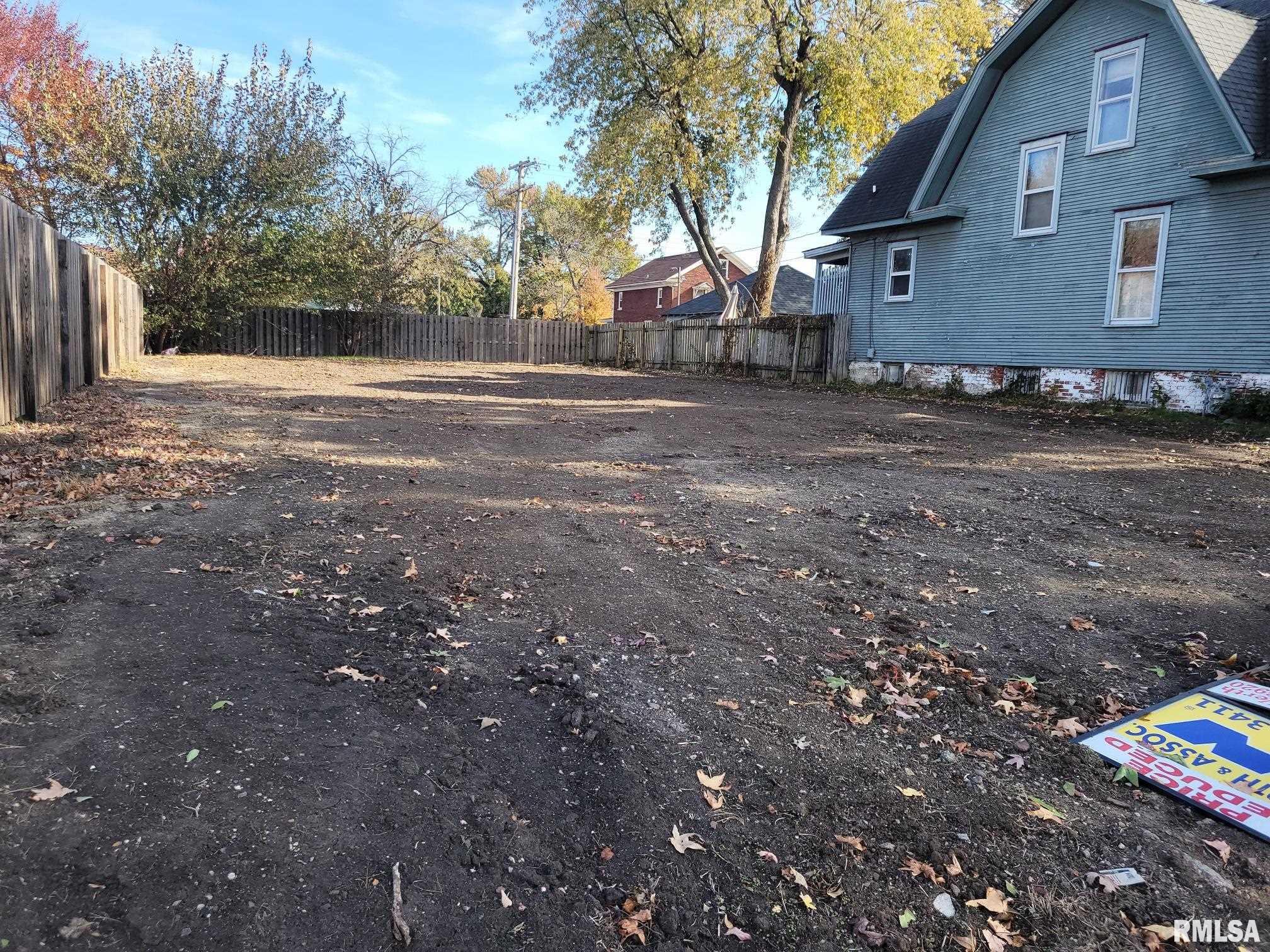 1512 South 5th Street Springfield, IL 62703 - Photo 1 of 1
