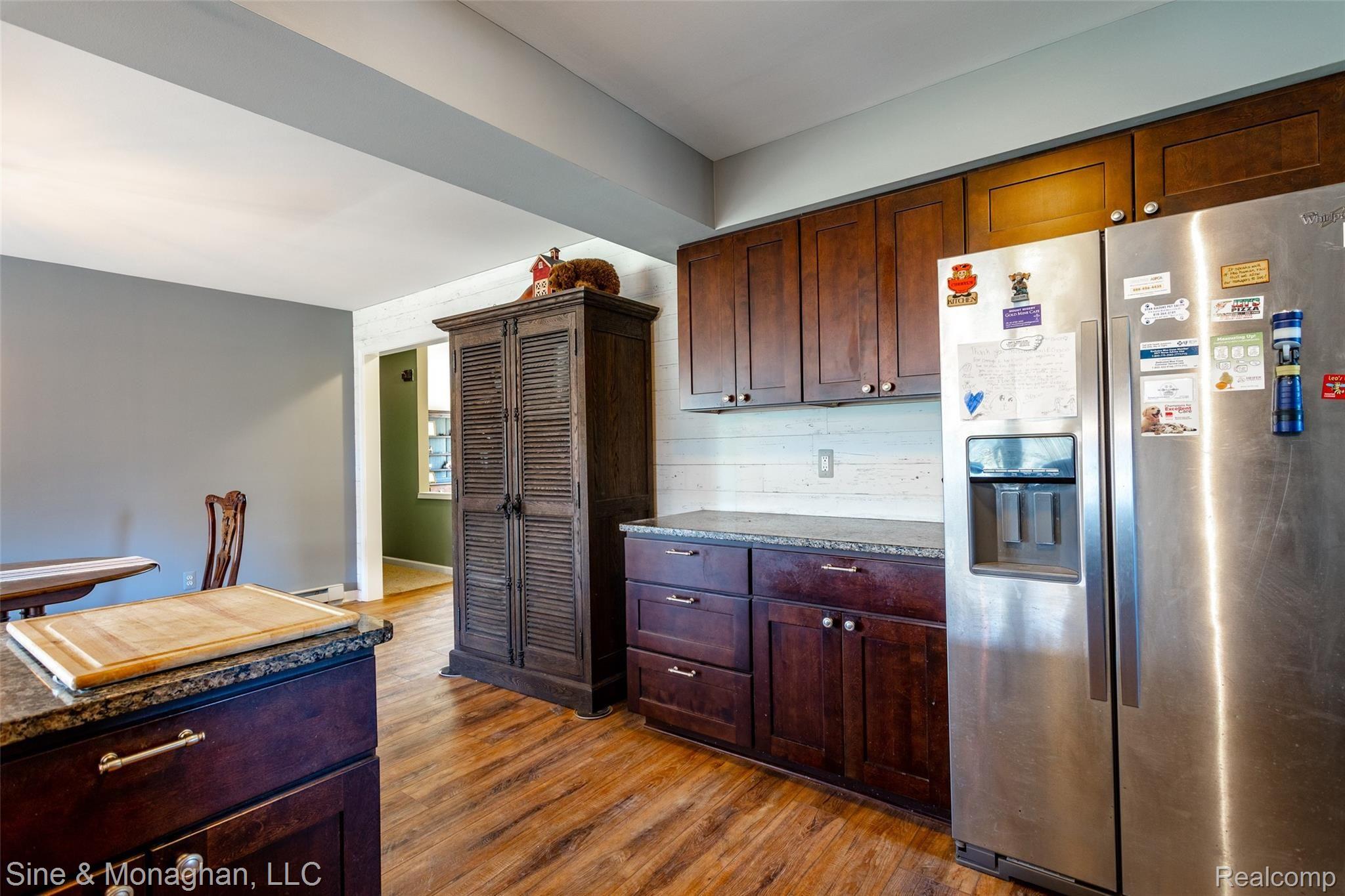 1745 South Allen Road St. Clair, MI 48079 - Photo 14 of 42 1745 S Allen L017.jpg