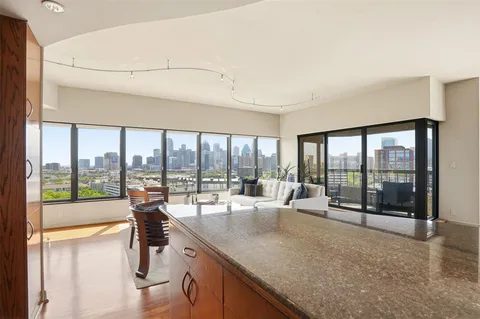 $1,875,000 | 3030 McKinney Avenue, Unit 1606, Dallas, TX 75204