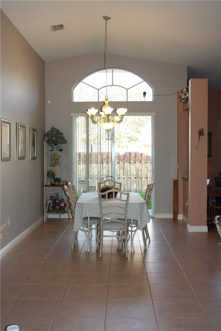 4933 Southwest 134th Avenue Miramar, FL 33027 - Photo 3 of 28 Photo 3