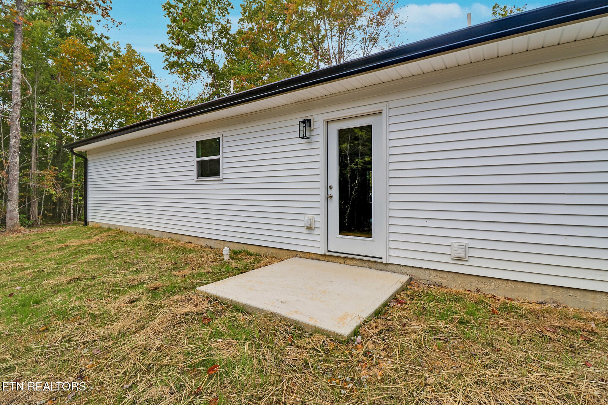 432 Pilot Mountain Road Sunbright, TN 37872 - Photo 23 of 25 Gallery Image 23