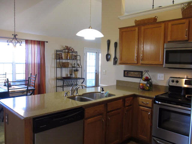8847 Caitlin Street Foley, AL 36535 - Photo 16 of 43 Kitchen #3