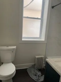 $2,075 | 1354 West Greenleaf Avenue, Unit 1B, Chicago, IL 60626