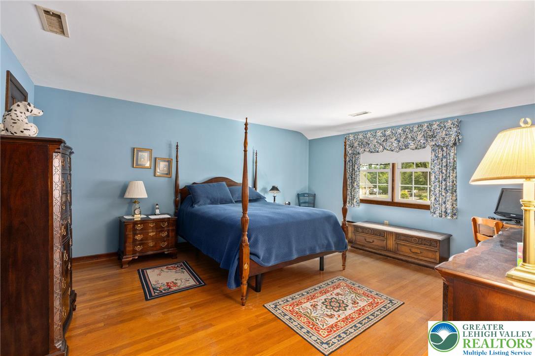 922 Wedgewood Road Bethlehem, PA 18017 - Photo 20 of 30 Gallery Image 20