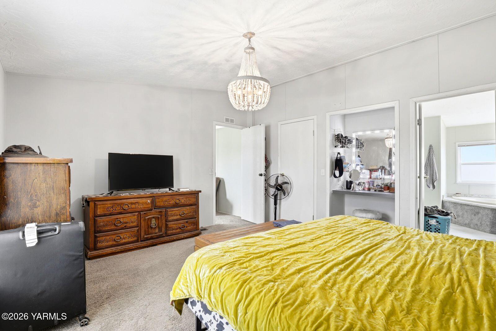 3285 North Wenas Road Selah, WA 98942 - Photo 13 of 50 3285 N Wenas Rd_014