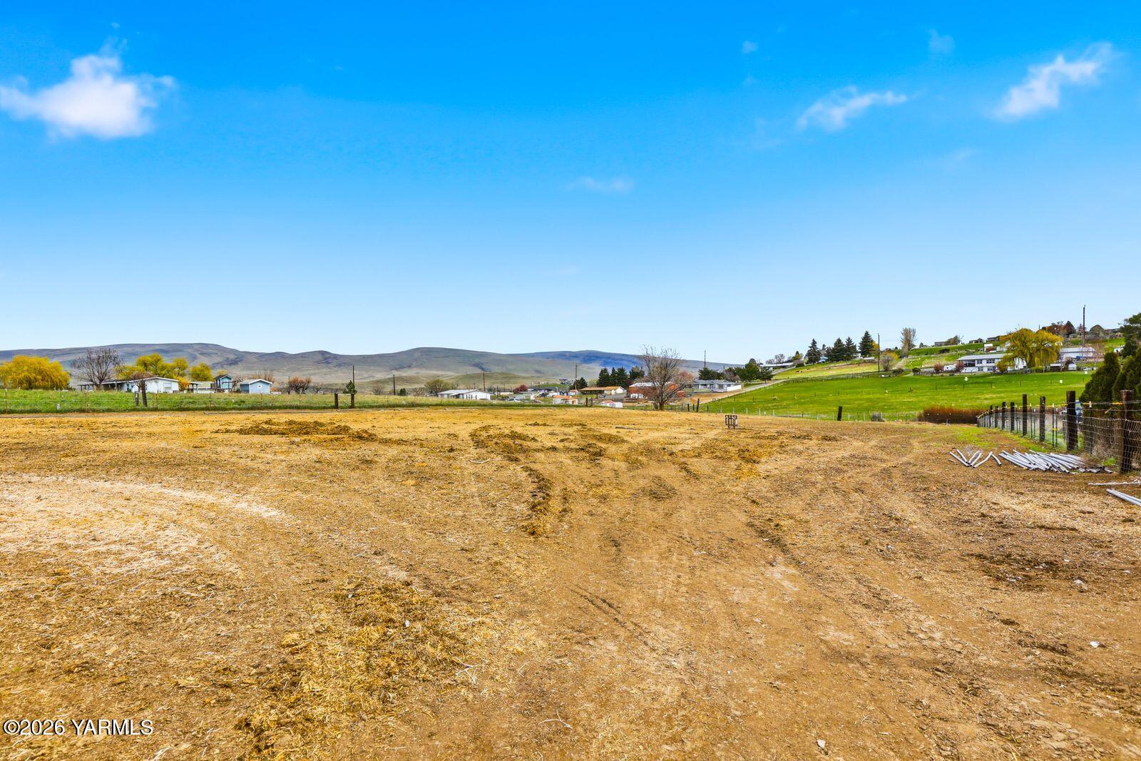 3285 North Wenas Road Selah, WA 98942 - Photo 37 of 50 3285 N Wenas Rd_038