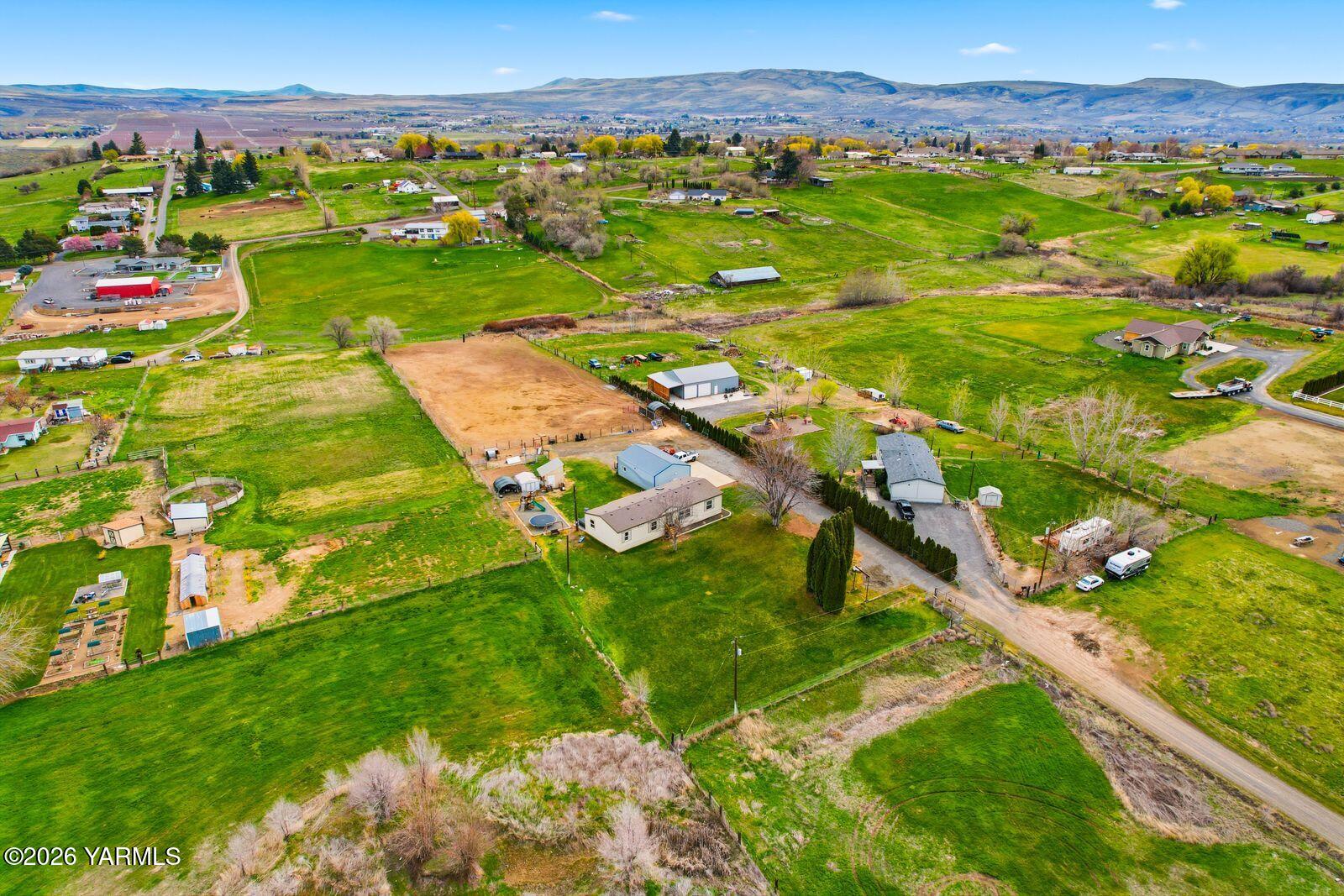 3285 North Wenas Road Selah, WA 98942 - Photo 42 of 50 3285 N Wenas Rd_043