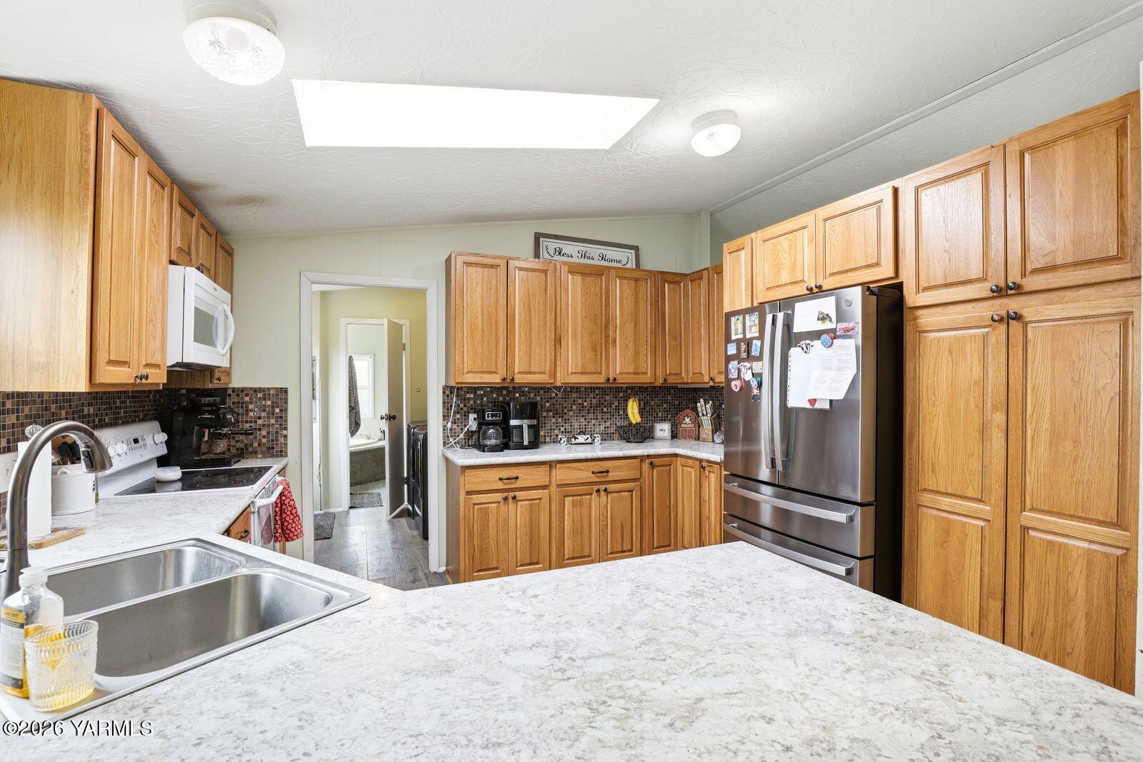 3285 North Wenas Road Selah, WA 98942 - Photo 7 of 50 3285 N Wenas Rd_008