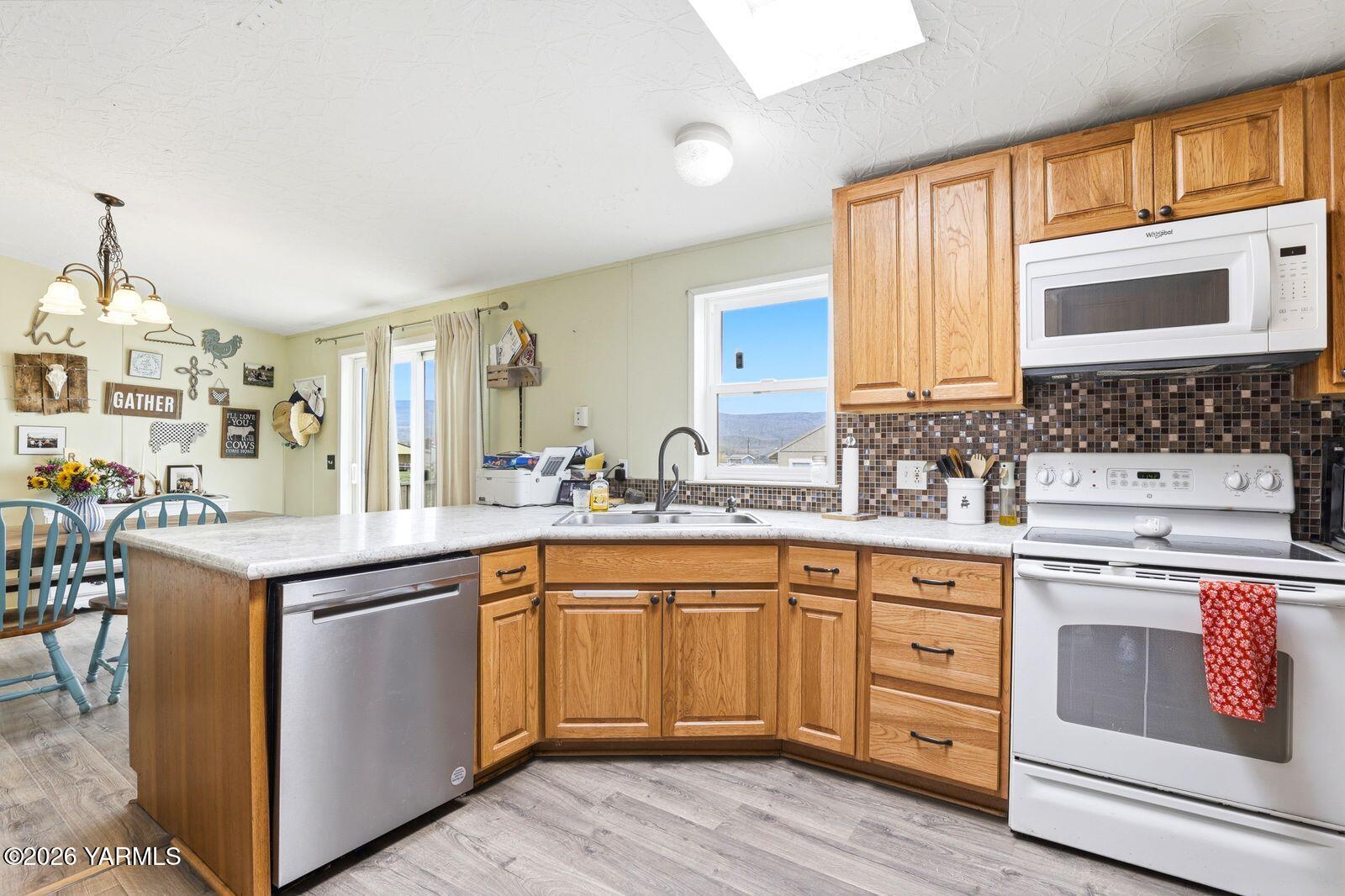 3285 North Wenas Road Selah, WA 98942 - Photo 8 of 50 3285 N Wenas Rd_009