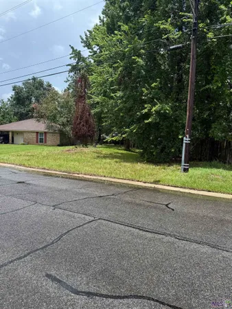 $100,000 | 8455 Kensington Drive, Baton Rouge, LA 70809