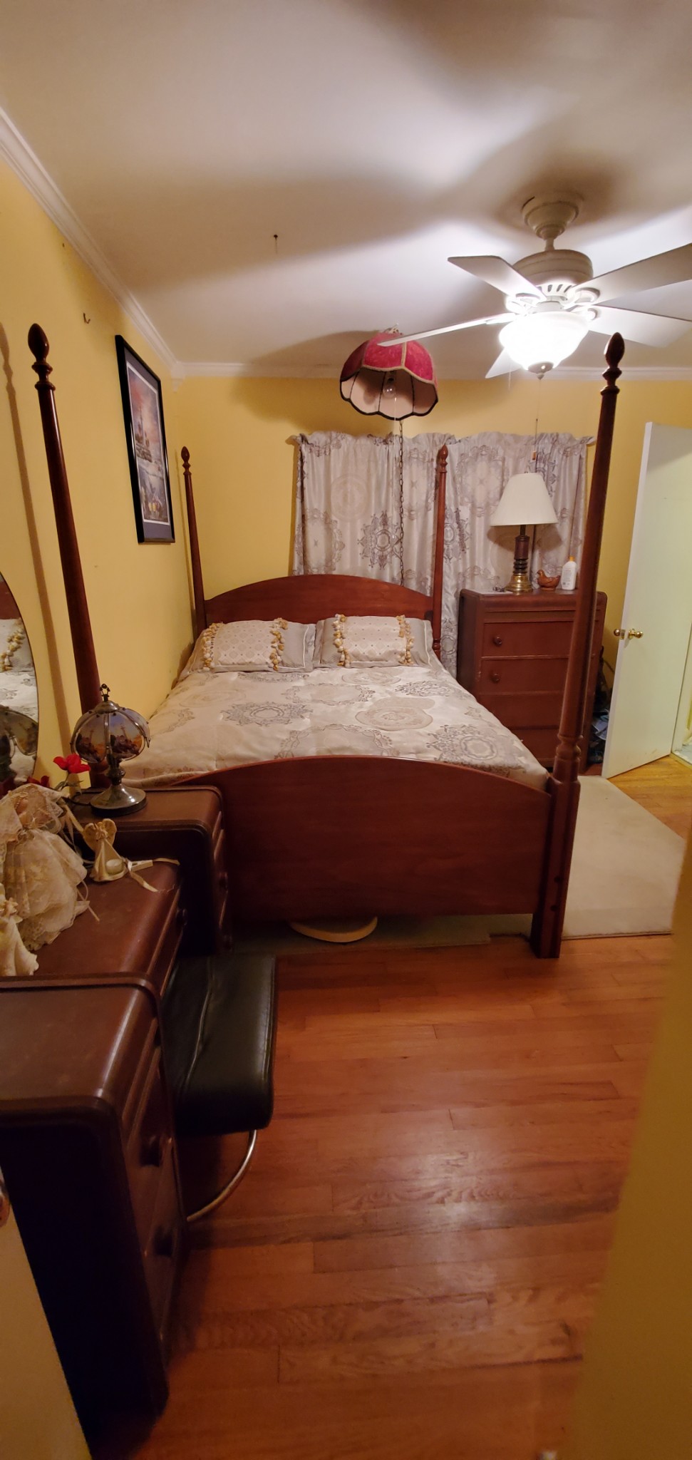 628 Briar Patch Road Prospect, TN 38477 - Photo 22 of 31 a bedroom with a bed and large mirror