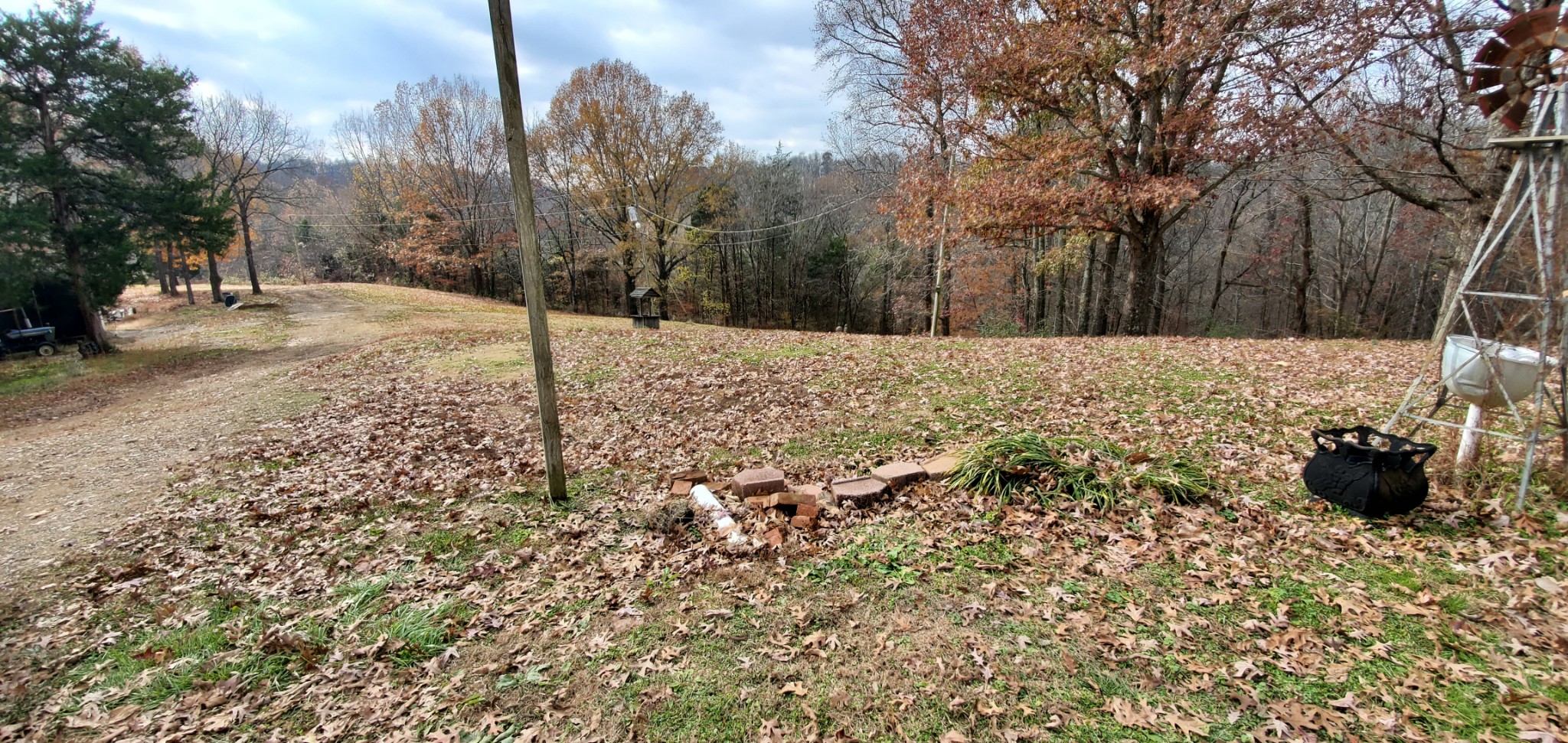628 Briar Patch Road Prospect, TN 38477 - Photo 7 of 31 a view of a backyard of the house